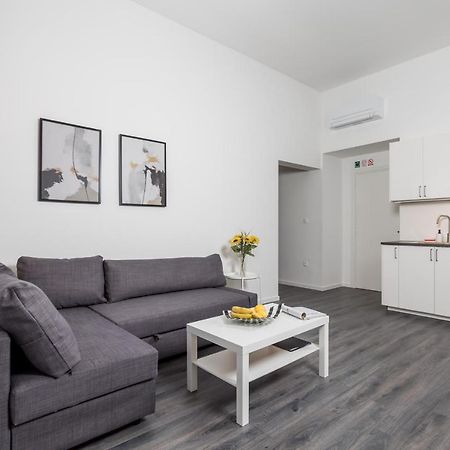 Apartment Nest In 1 Rijeka Exterior foto