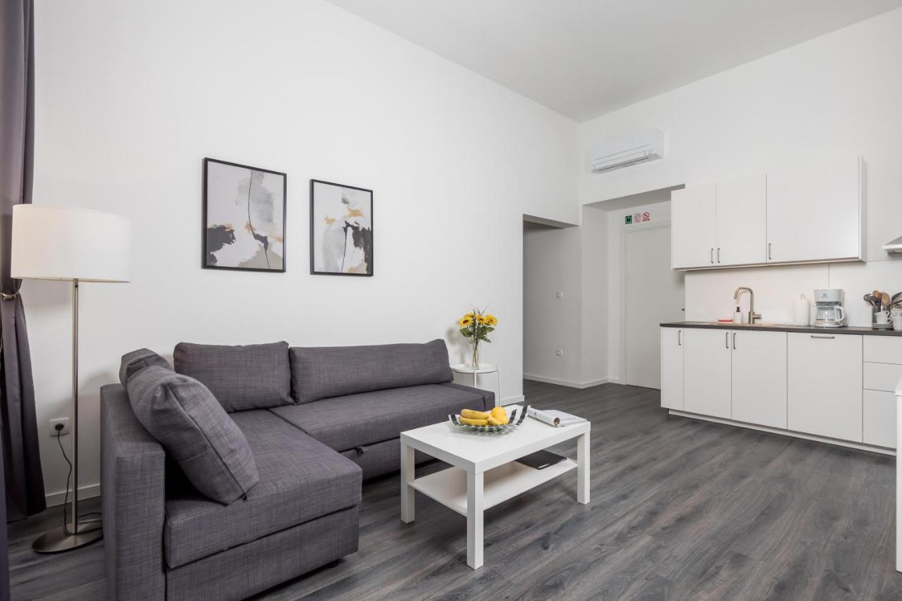 Apartment Nest In 1 Rijeka Exterior foto